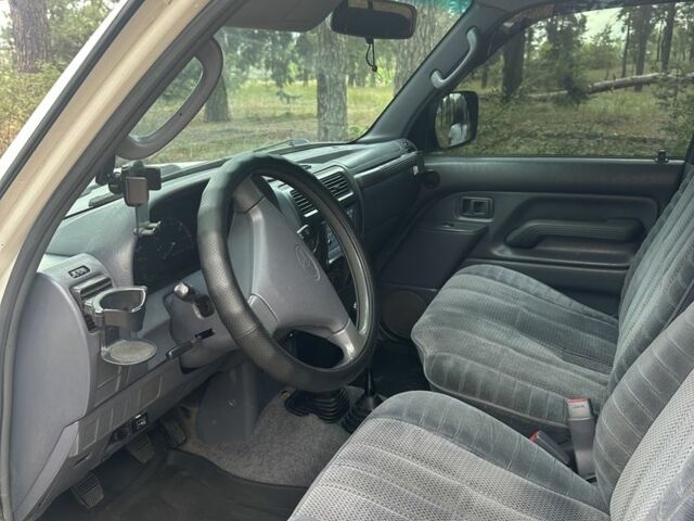 Білий Тойота Ленд Крузер Прадо 90, об'ємом двигуна 2.7 л та пробігом 356 тис. км за 8300 $, фото 5 на Automoto.ua