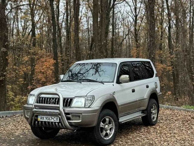 Белый Тойота Ленд Крузер Прадо 90, объемом двигателя 3.4 л и пробегом 326 тыс. км за 8200 $, фото 1 на Automoto.ua