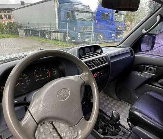 Бежевый Тойота Ленд Крузер Прадо 90, объемом двигателя 3 л и пробегом 197 тыс. км за 11500 $, фото 9 на Automoto.ua