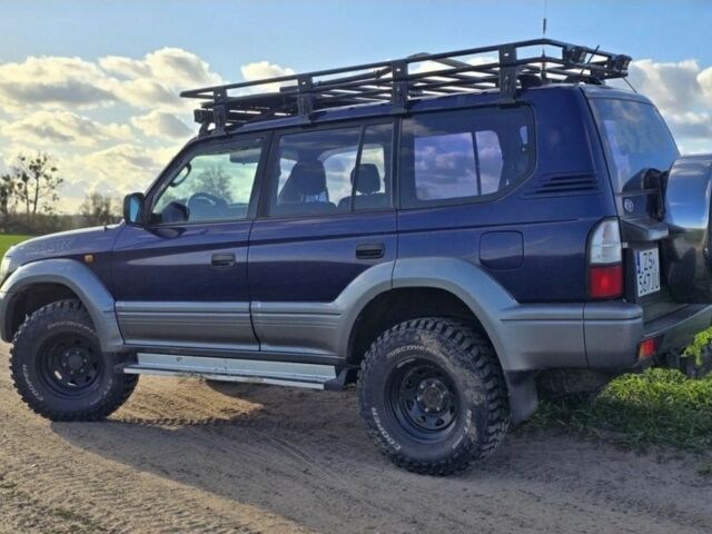 Черный Тойота Ленд Крузер Прадо 90, объемом двигателя 0 л и пробегом 250 тыс. км за 2900 $, фото 3 на Automoto.ua