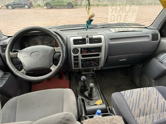 Чорний Тойота Ленд Крузер Прадо 90, об'ємом двигуна 3 л та пробігом 250 тис. км за 3950 $, фото 9 на Automoto.ua