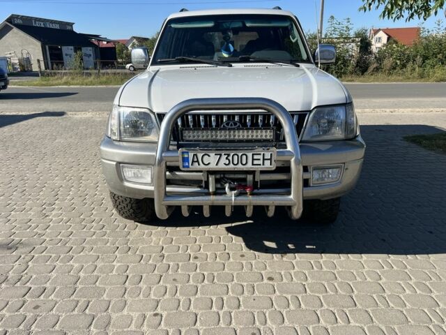 Сірий Тойота Ленд Крузер Прадо 90, об'ємом двигуна 3 л та пробігом 390 тис. км за 11900 $, фото 1 на Automoto.ua