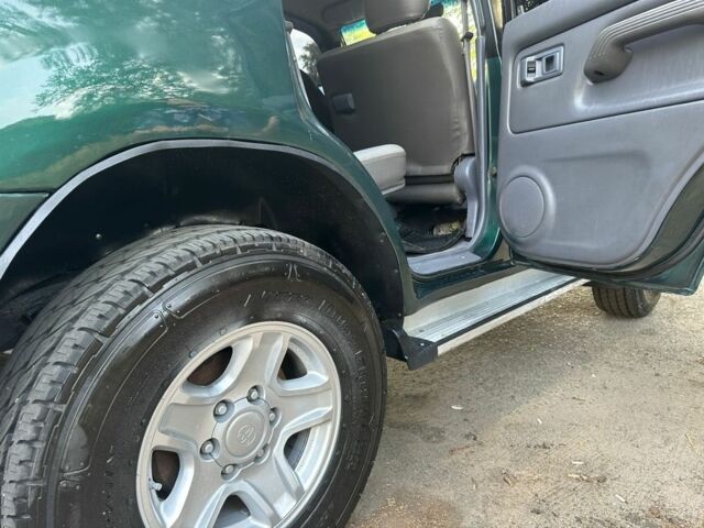 Зеленый Тойота Ленд Крузер Прадо 90, объемом двигателя 2.7 л и пробегом 268 тыс. км за 7700 $, фото 7 на Automoto.ua