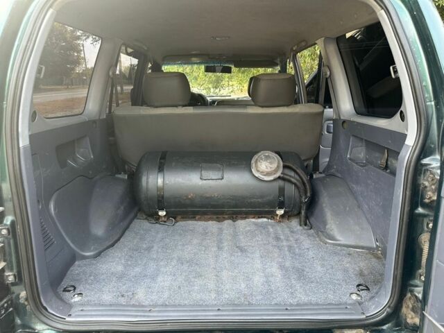 Зеленый Тойота Ленд Крузер Прадо 90, объемом двигателя 2.7 л и пробегом 268 тыс. км за 7700 $, фото 4 на Automoto.ua