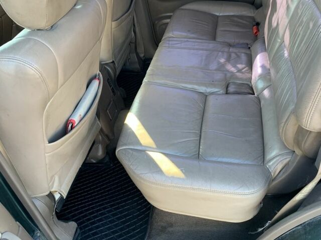 Зелений Тойота Ленд Крузер Прадо 90, об'ємом двигуна 3 л та пробігом 677 тис. км за 10500 $, фото 7 на Automoto.ua