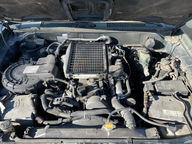 Зелений Тойота Ленд Крузер Прадо 90, об'ємом двигуна 3 л та пробігом 677 тис. км за 10500 $, фото 11 на Automoto.ua