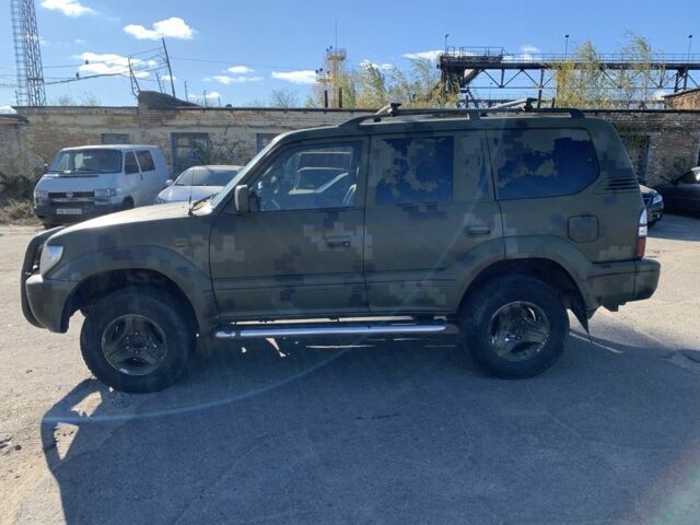 Зелений Тойота Ленд Крузер Прадо 90, об'ємом двигуна 3 л та пробігом 677 тис. км за 10500 $, фото 2 на Automoto.ua