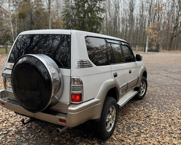 Білий Тойота Ленд Крузер Прадо, об'ємом двигуна 3.38 л та пробігом 330 тис. км за 8200 $, фото 12 на Automoto.ua