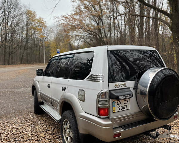 Білий Тойота Ленд Крузер Прадо, об'ємом двигуна 3.38 л та пробігом 330 тис. км за 8200 $, фото 14 на Automoto.ua