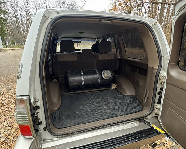 Білий Тойота Ленд Крузер Прадо, об'ємом двигуна 3.38 л та пробігом 330 тис. км за 8200 $, фото 23 на Automoto.ua