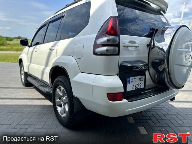 Белый Тойота Ленд Крузер Прадо, объемом двигателя 2.7 л и пробегом 237 тыс. км за 13500 $, фото 5 на Automoto.ua