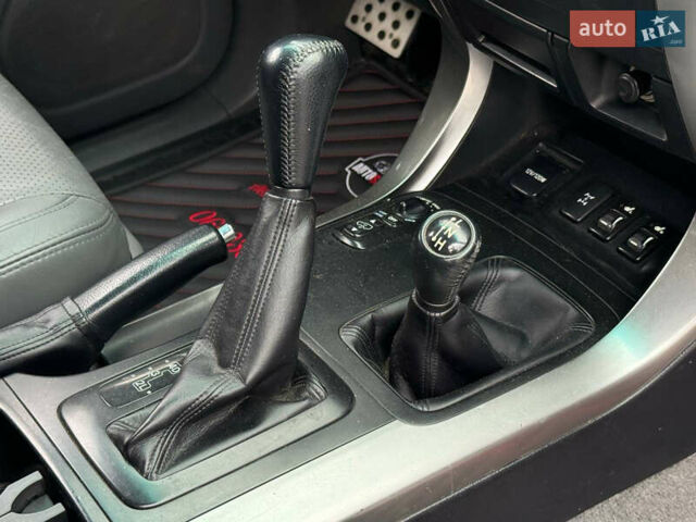 Белый Тойота Ленд Крузер Прадо, объемом двигателя 0 л и пробегом 258 тыс. км за 18800 $, фото 36 на Automoto.ua