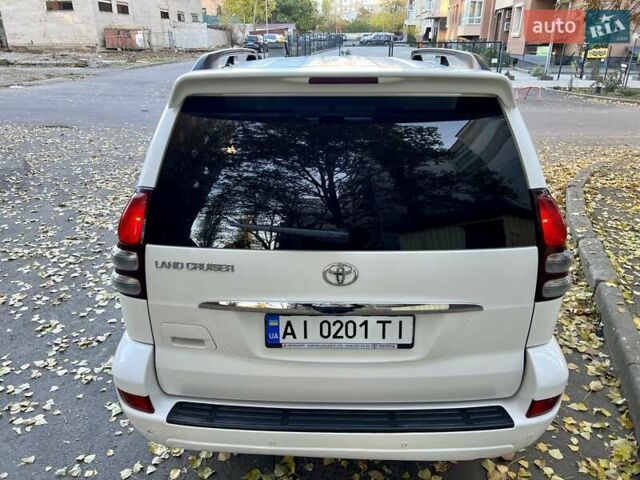 Белый Тойота Ленд Крузер Прадо, объемом двигателя 3.96 л и пробегом 257 тыс. км за 16900 $, фото 39 на Automoto.ua