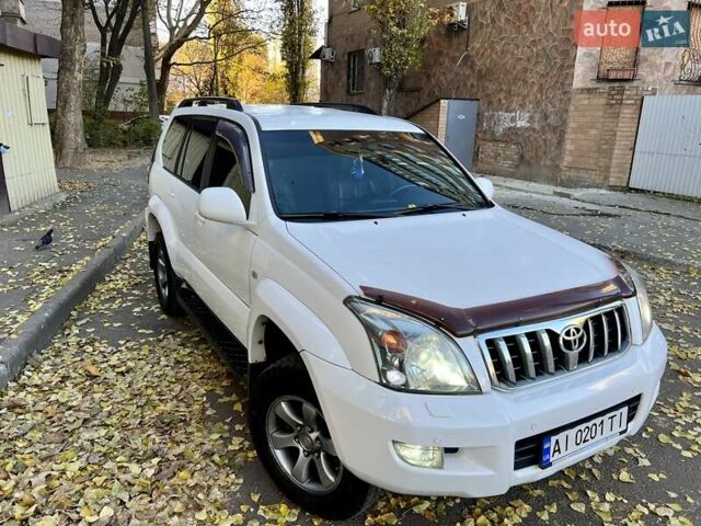 Белый Тойота Ленд Крузер Прадо, объемом двигателя 3.96 л и пробегом 257 тыс. км за 16900 $, фото 37 на Automoto.ua