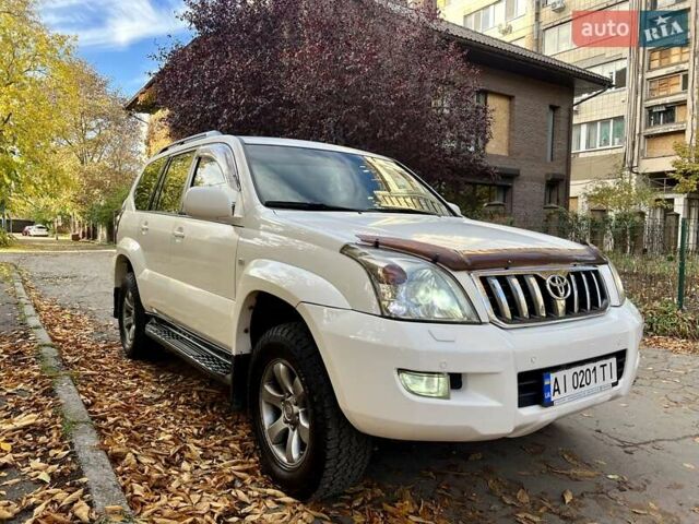 Белый Тойота Ленд Крузер Прадо, объемом двигателя 3.96 л и пробегом 257 тыс. км за 16900 $, фото 66 на Automoto.ua