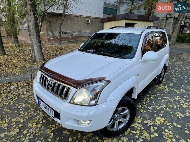 Белый Тойота Ленд Крузер Прадо, объемом двигателя 3.96 л и пробегом 257 тыс. км за 16900 $, фото 44 на Automoto.ua