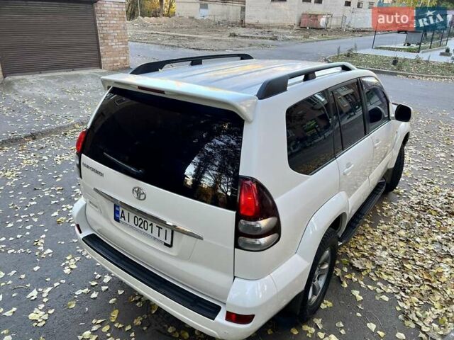 Белый Тойота Ленд Крузер Прадо, объемом двигателя 3.96 л и пробегом 257 тыс. км за 16900 $, фото 42 на Automoto.ua