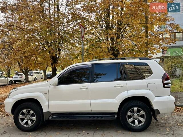 Белый Тойота Ленд Крузер Прадо, объемом двигателя 3.96 л и пробегом 257 тыс. км за 16900 $, фото 72 на Automoto.ua