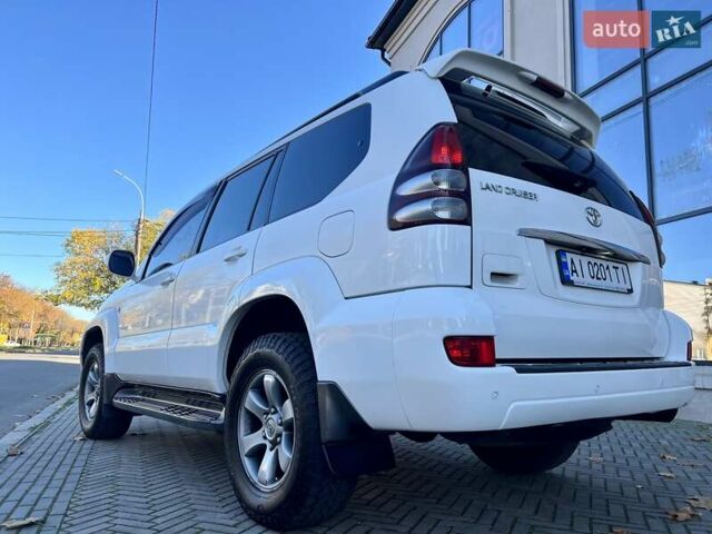 Белый Тойота Ленд Крузер Прадо, объемом двигателя 3.96 л и пробегом 257 тыс. км за 16900 $, фото 23 на Automoto.ua
