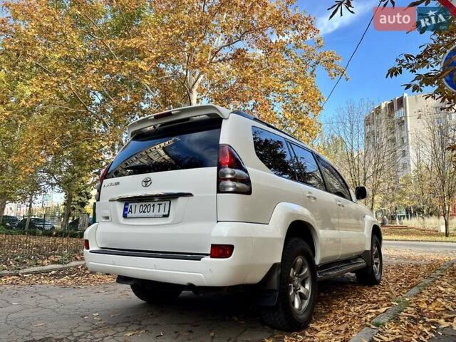 Белый Тойота Ленд Крузер Прадо, объемом двигателя 3.96 л и пробегом 257 тыс. км за 16900 $, фото 68 на Automoto.ua