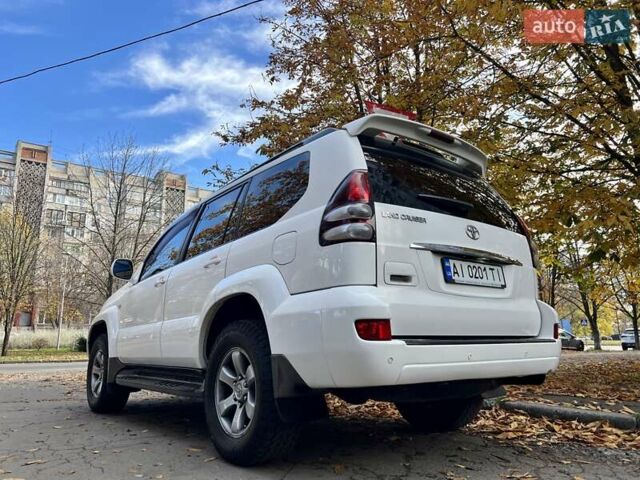 Белый Тойота Ленд Крузер Прадо, объемом двигателя 3.96 л и пробегом 257 тыс. км за 16900 $, фото 69 на Automoto.ua