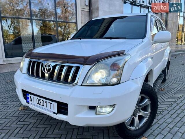 Белый Тойота Ленд Крузер Прадо, объемом двигателя 3.96 л и пробегом 257 тыс. км за 16900 $, фото 30 на Automoto.ua