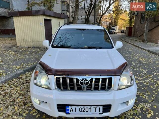 Белый Тойота Ленд Крузер Прадо, объемом двигателя 3.96 л и пробегом 257 тыс. км за 16900 $, фото 51 на Automoto.ua