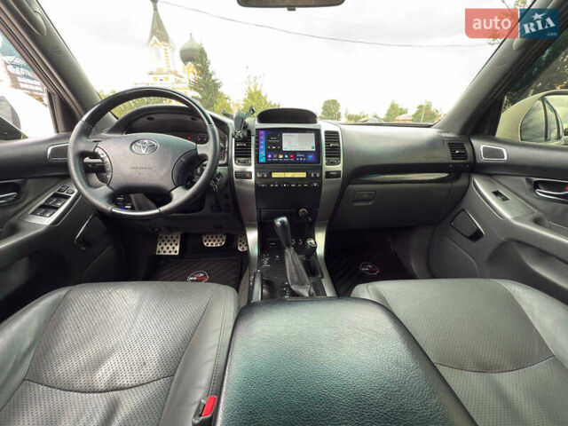 Белый Тойота Ленд Крузер Прадо, объемом двигателя 0 л и пробегом 258 тыс. км за 18800 $, фото 21 на Automoto.ua