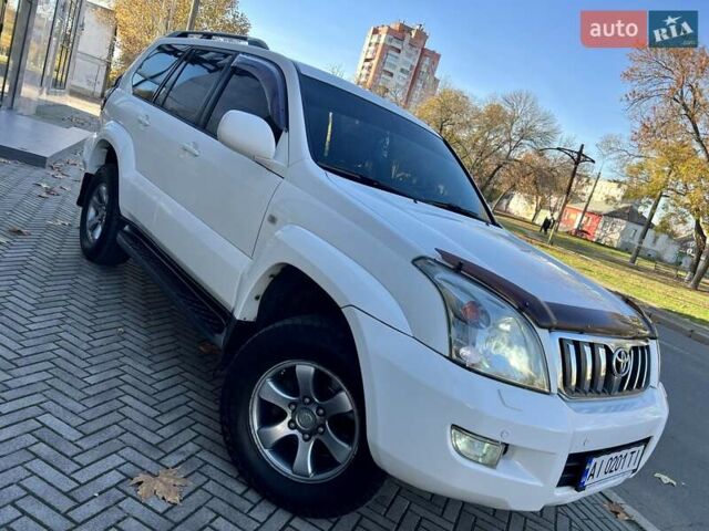 Белый Тойота Ленд Крузер Прадо, объемом двигателя 3.96 л и пробегом 257 тыс. км за 16900 $, фото 22 на Automoto.ua