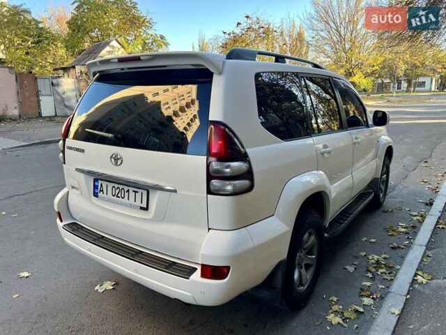Белый Тойота Ленд Крузер Прадо, объемом двигателя 3.96 л и пробегом 257 тыс. км за 16900 $, фото 34 на Automoto.ua