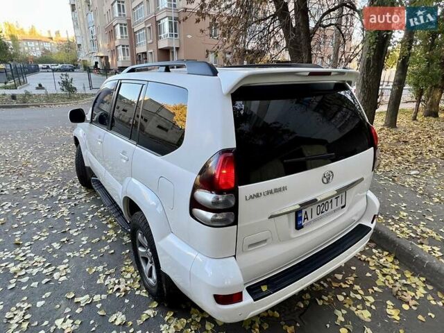 Белый Тойота Ленд Крузер Прадо, объемом двигателя 3.96 л и пробегом 257 тыс. км за 16900 $, фото 46 на Automoto.ua