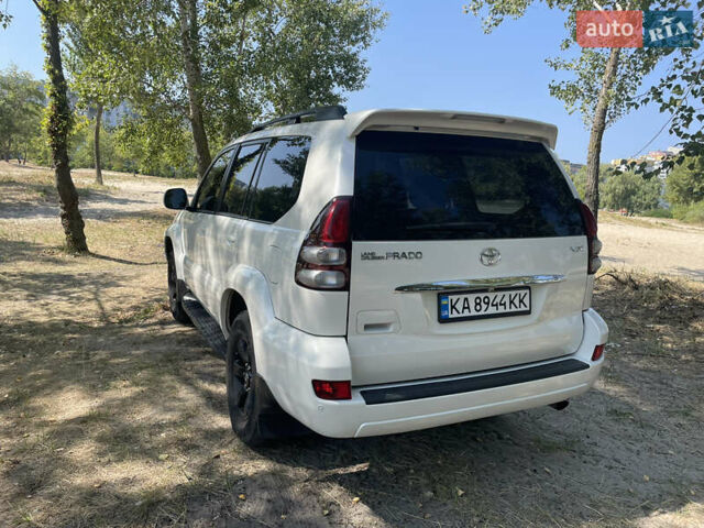 Білий Тойота Ленд Крузер Прадо, об'ємом двигуна 4 л та пробігом 240 тис. км за 16500 $, фото 5 на Automoto.ua