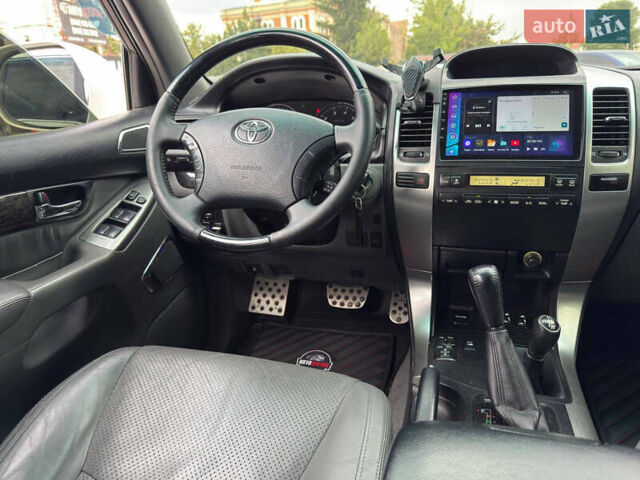 Белый Тойота Ленд Крузер Прадо, объемом двигателя 0 л и пробегом 258 тыс. км за 18800 $, фото 22 на Automoto.ua