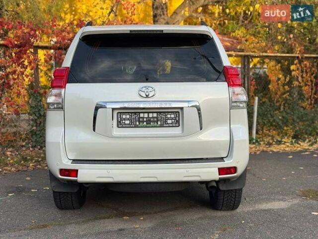 Білий Тойота Ленд Крузер Прадо, об'ємом двигуна 3 л та пробігом 202 тис. км за 23900 $, фото 4 на Automoto.ua