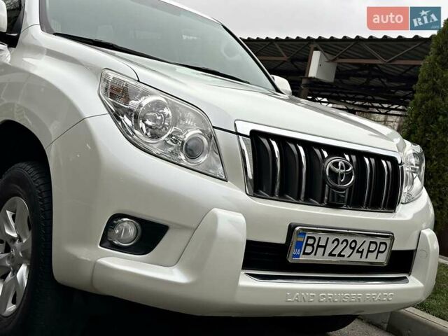 Белый Тойота Ленд Крузер Прадо, объемом двигателя 2.7 л и пробегом 180 тыс. км за 20500 $, фото 36 на Automoto.ua