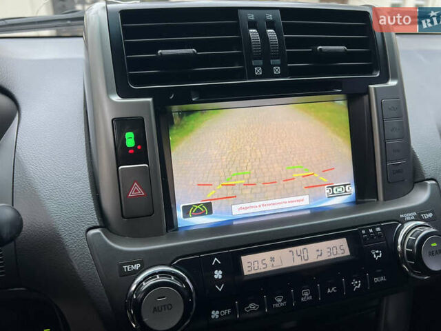 Белый Тойота Ленд Крузер Прадо, объемом двигателя 2.7 л и пробегом 228 тыс. км за 19950 $, фото 77 на Automoto.ua