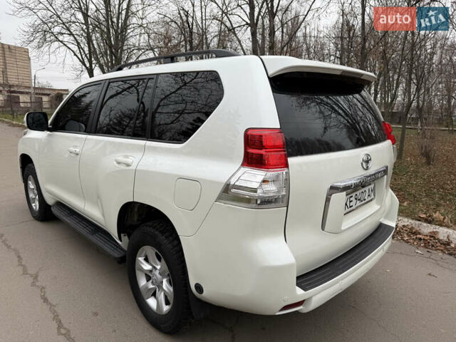 Белый Тойота Ленд Крузер Прадо, объемом двигателя 2.69 л и пробегом 248 тыс. км за 18500 $, фото 6 на Automoto.ua