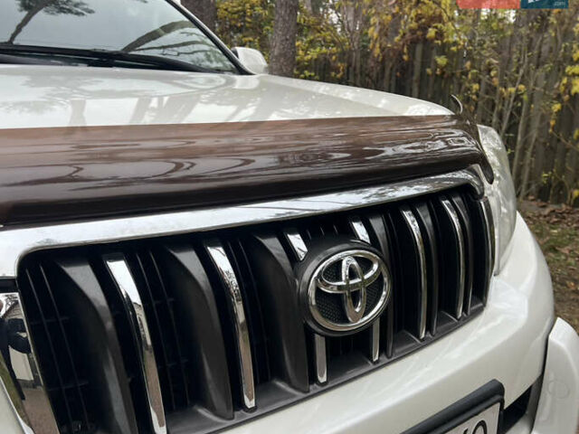 Белый Тойота Ленд Крузер Прадо, объемом двигателя 2.7 л и пробегом 228 тыс. км за 19950 $, фото 29 на Automoto.ua