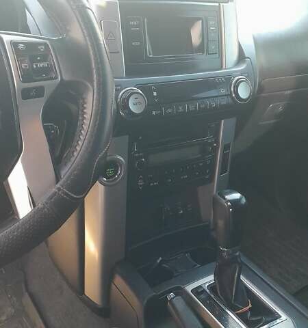 Белый Тойота Ленд Крузер Прадо, объемом двигателя 2.98 л и пробегом 257 тыс. км за 23000 $, фото 3 на Automoto.ua