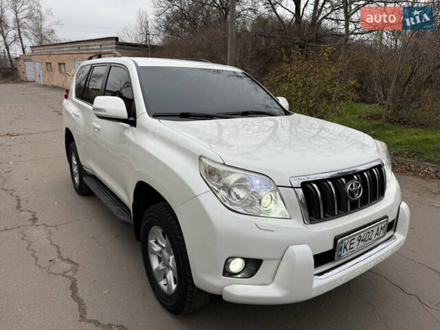 Белый Тойота Ленд Крузер Прадо, объемом двигателя 2.69 л и пробегом 248 тыс. км за 18500 $, фото 3 на Automoto.ua