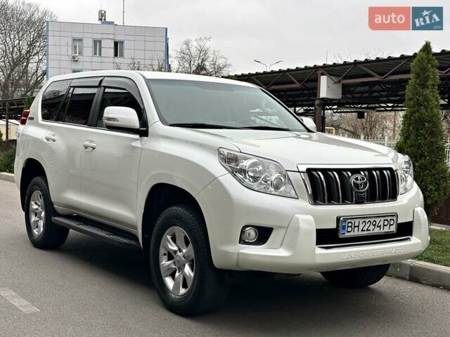 Белый Тойота Ленд Крузер Прадо, объемом двигателя 2.7 л и пробегом 180 тыс. км за 20500 $, фото 39 на Automoto.ua