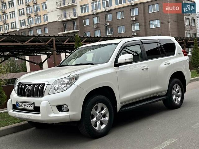 Белый Тойота Ленд Крузер Прадо, объемом двигателя 2.7 л и пробегом 180 тыс. км за 20500 $, фото 8 на Automoto.ua