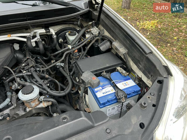 Белый Тойота Ленд Крузер Прадо, объемом двигателя 2.7 л и пробегом 228 тыс. км за 19950 $, фото 57 на Automoto.ua