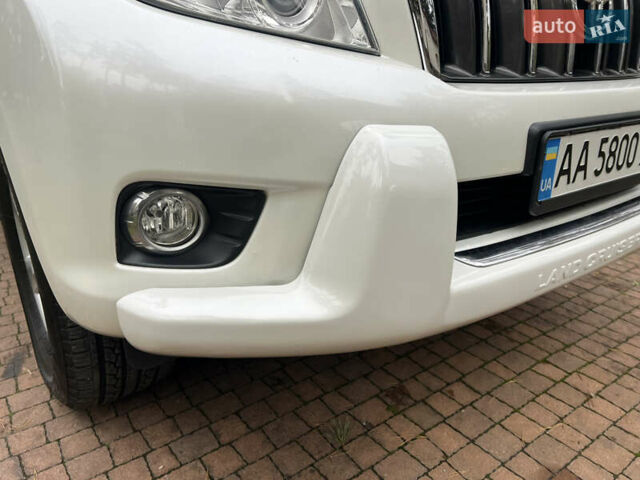 Белый Тойота Ленд Крузер Прадо, объемом двигателя 2.7 л и пробегом 228 тыс. км за 19950 $, фото 28 на Automoto.ua