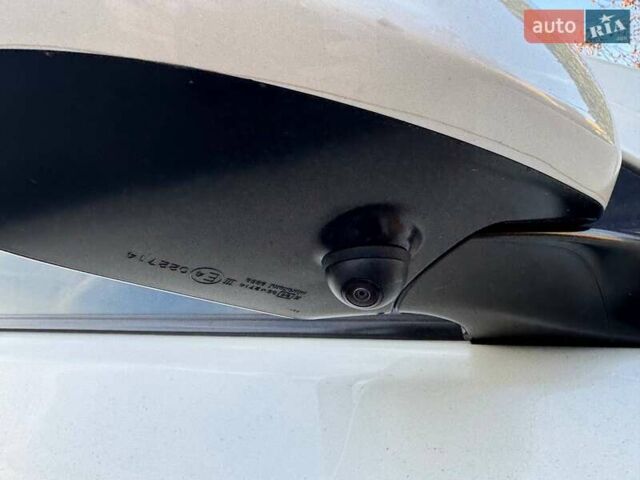 Білий Тойота Ленд Крузер Прадо, об'ємом двигуна 3 л та пробігом 202 тис. км за 23900 $, фото 11 на Automoto.ua