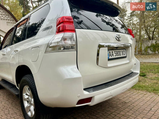 Белый Тойота Ленд Крузер Прадо, объемом двигателя 2.7 л и пробегом 228 тыс. км за 19950 $, фото 40 на Automoto.ua