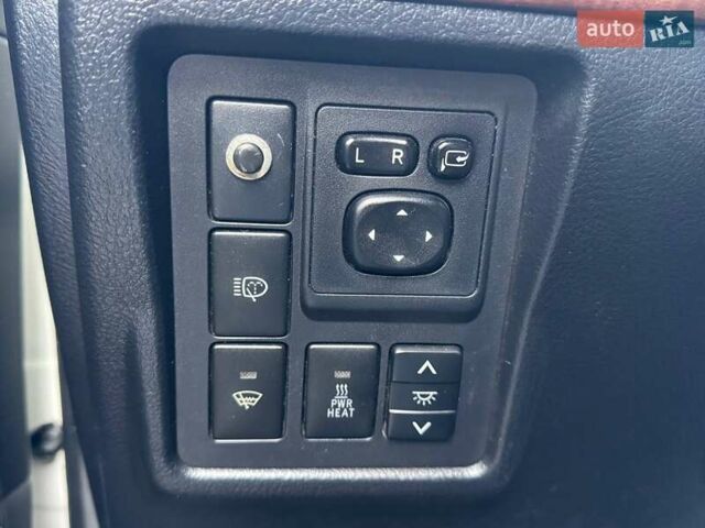 Білий Тойота Ленд Крузер Прадо, об'ємом двигуна 3 л та пробігом 202 тис. км за 23900 $, фото 24 на Automoto.ua