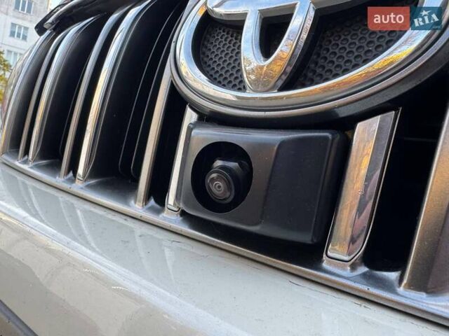 Білий Тойота Ленд Крузер Прадо, об'ємом двигуна 3 л та пробігом 202 тис. км за 23900 $, фото 10 на Automoto.ua