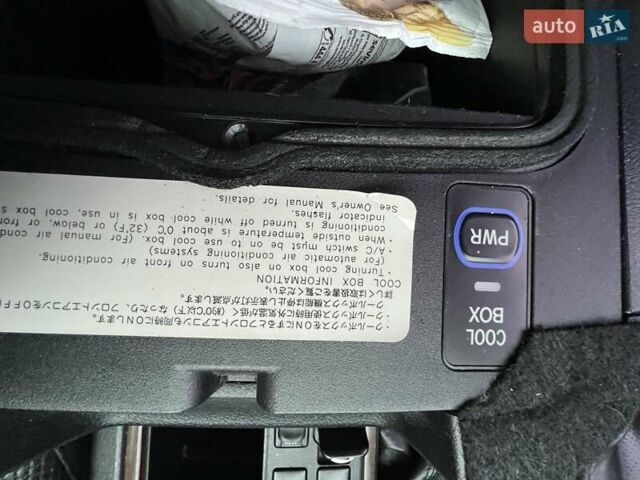 Білий Тойота Ленд Крузер Прадо, об'ємом двигуна 2.98 л та пробігом 199 тис. км за 25500 $, фото 5 на Automoto.ua