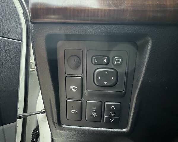 Білий Тойота Ленд Крузер Прадо, об'ємом двигуна 2.98 л та пробігом 199 тис. км за 25500 $, фото 11 на Automoto.ua